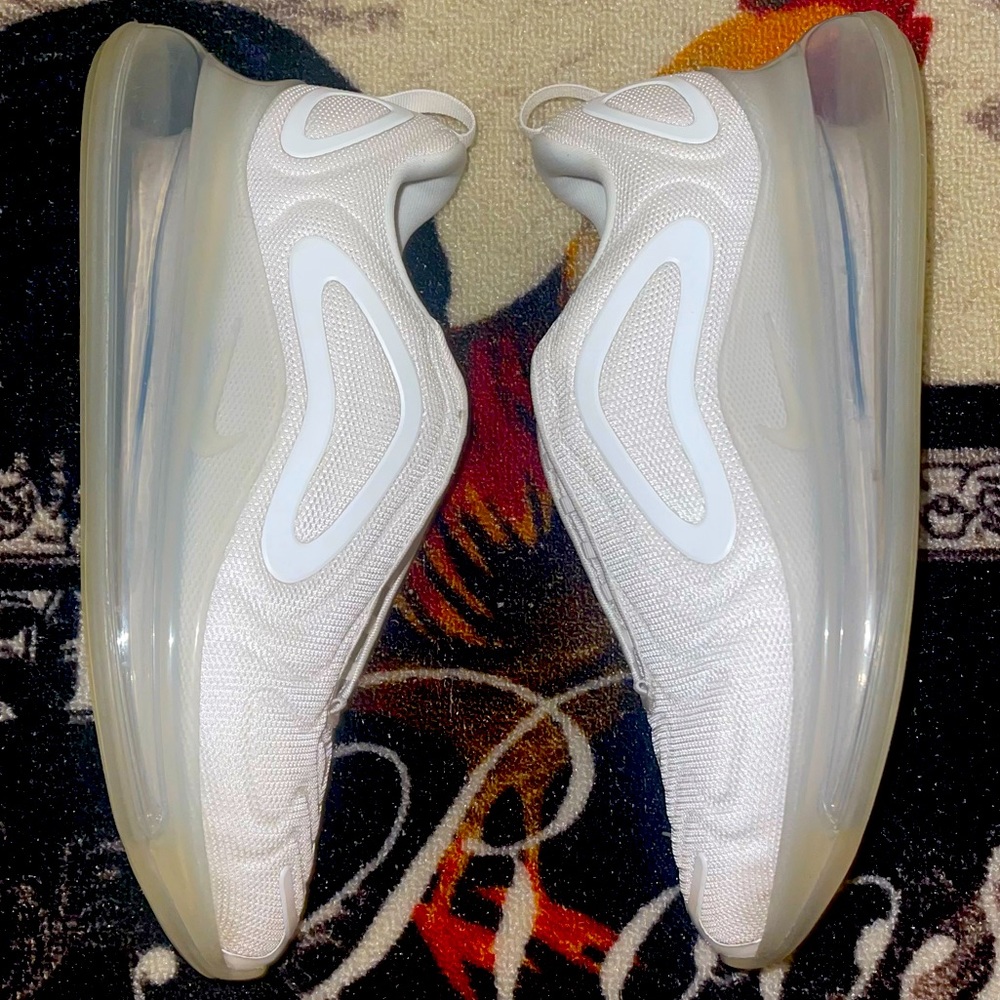 2019 AIR MAX 720 "Metallic Platinum"